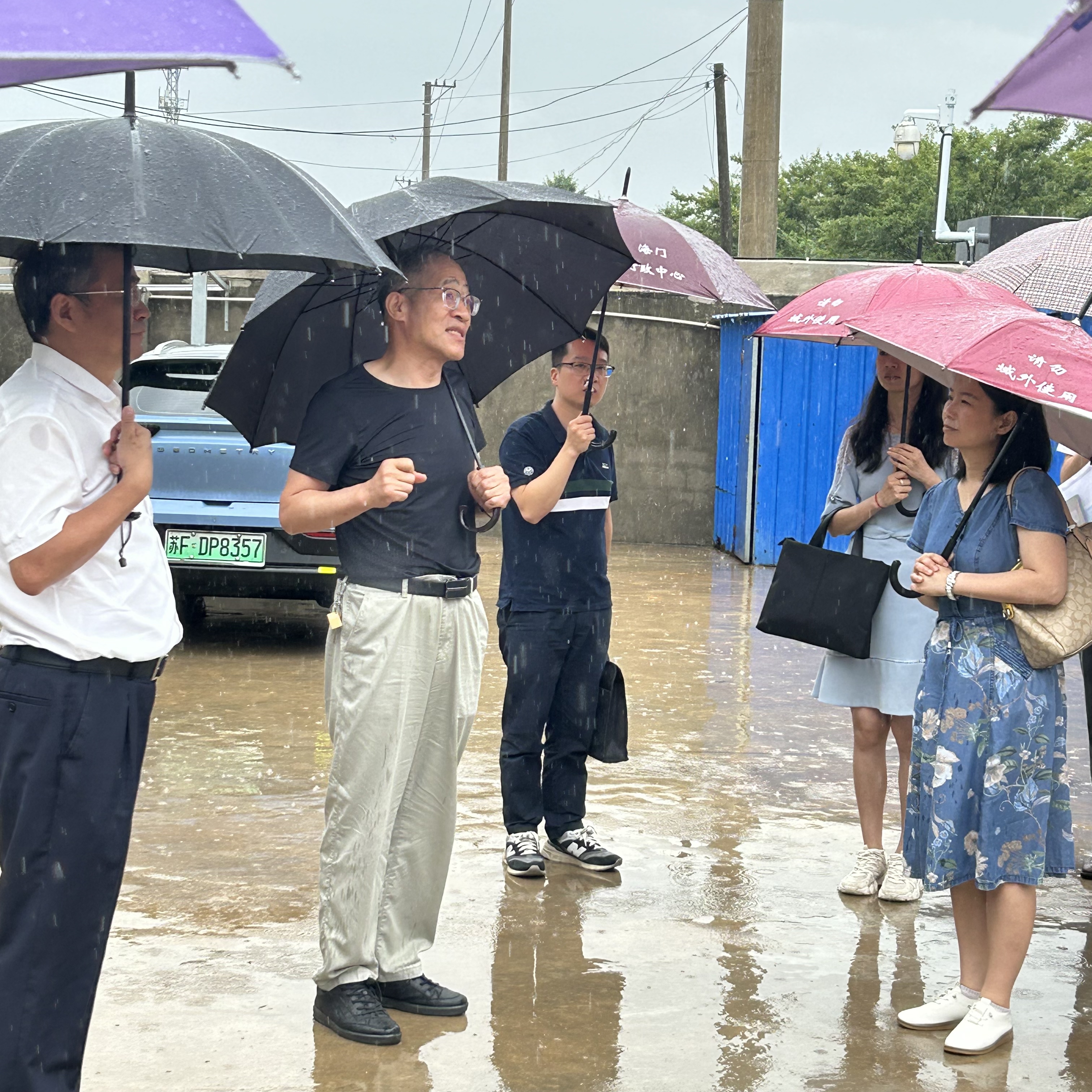 全国人大常委会机关青年干部到访鼎汇3调研